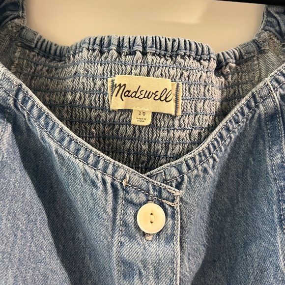 Madewell Dresses & Skirts - Madewell Puff sleeve mini denim dress